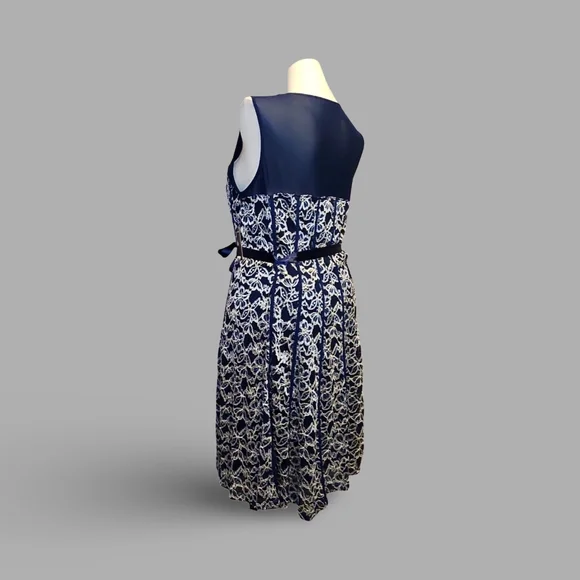 Elegant Navy and White Embroidered Dress By Candlelight Women's Fairycore Formal - Picture 4 of 11